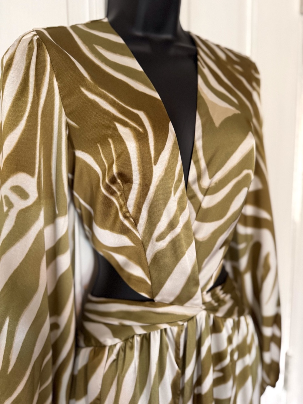 “FASHION NOVA” Lillie Satin Zebra Print Cutout Jumpsuit - Picture 9 of 14